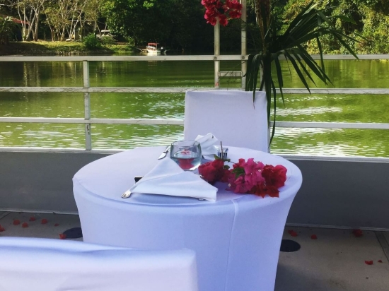 Picture of Paquete de Boda  GAMBOA RAINFOREST